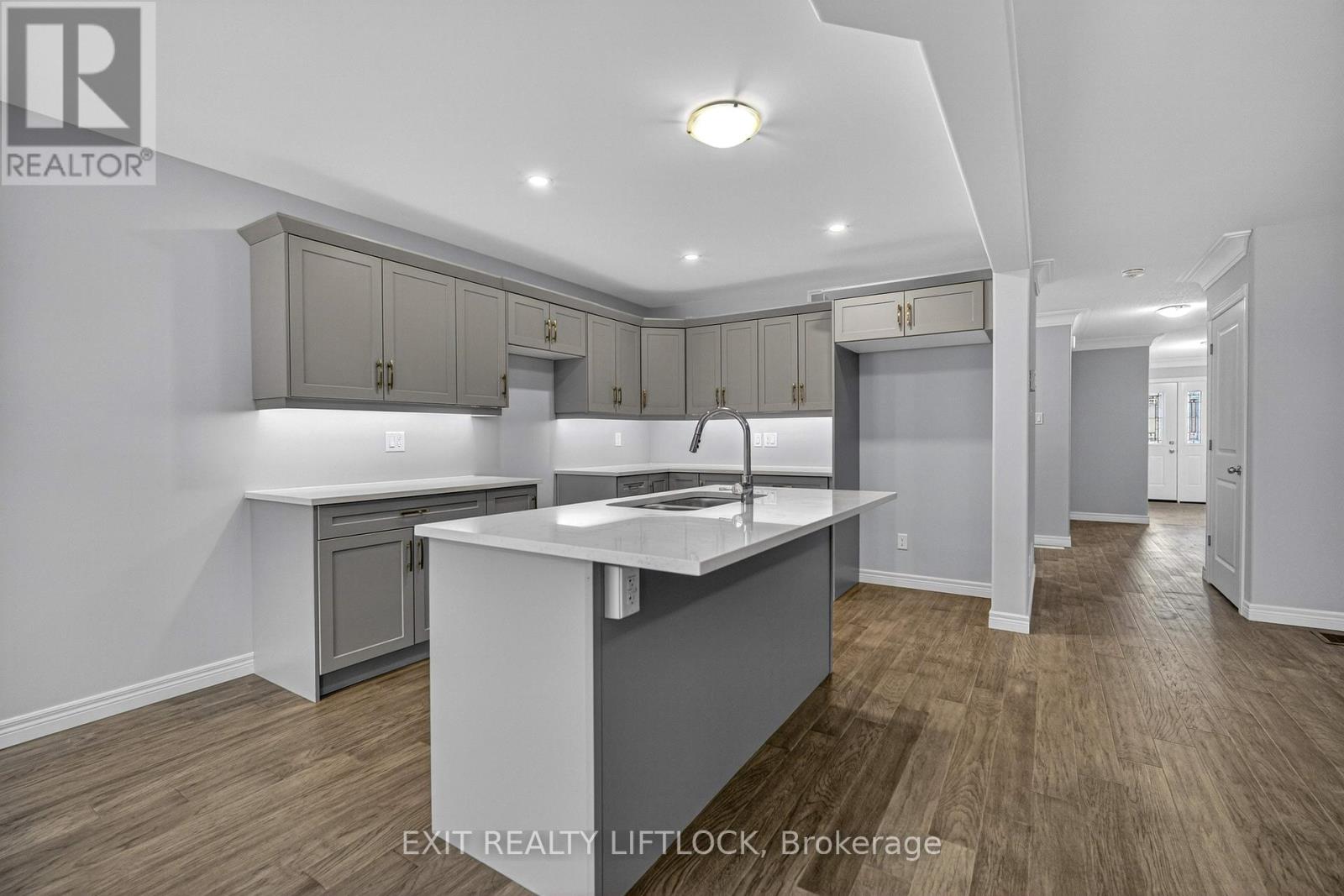 220 O'neil Street, Peterborough, Ontario  K9K 0H5 - Photo 11 - X13081216
