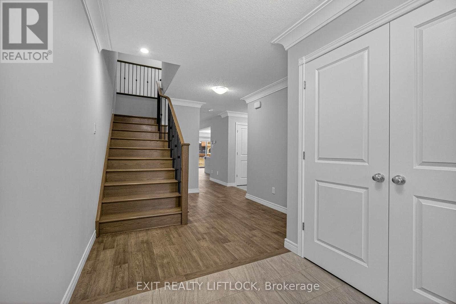 220 O'neil Street, Peterborough, Ontario  K9K 0H5 - Photo 5 - X13081216