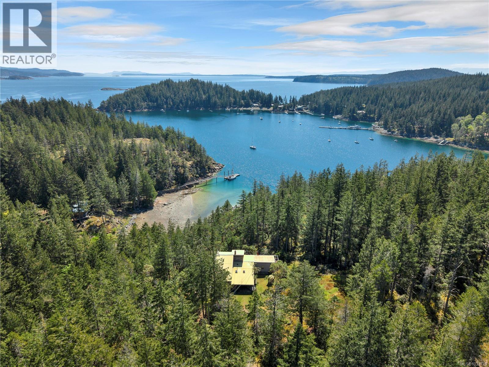 <div class="slider-price">$925,000</div><p>1395 Manzanita Rd, Cortes Island, British Columbia</p>