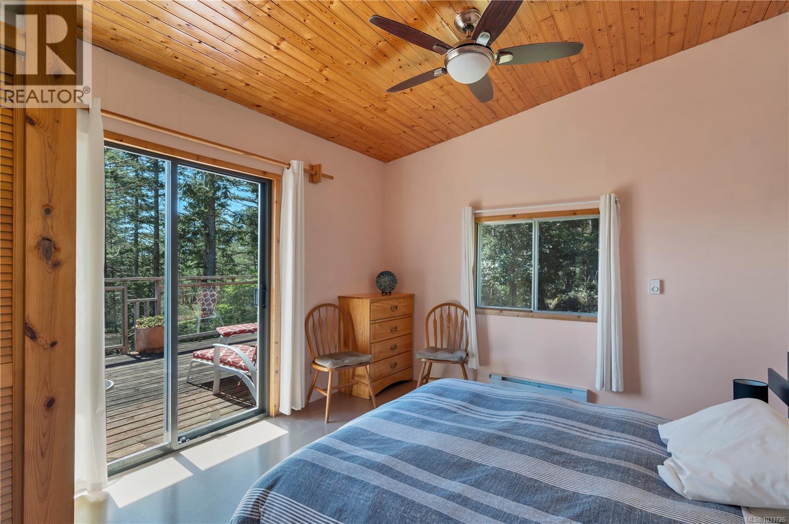 1395 Manzanita Rd, Cortes Island, British Columbia  V0P 1K0 - Photo 22 - 1033726