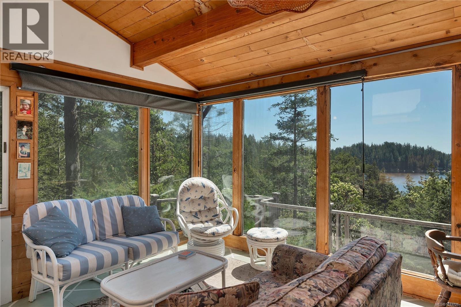 1395 Manzanita Rd, Cortes Island, British Columbia  V0P 1K0 - Photo 16 - 1033726
