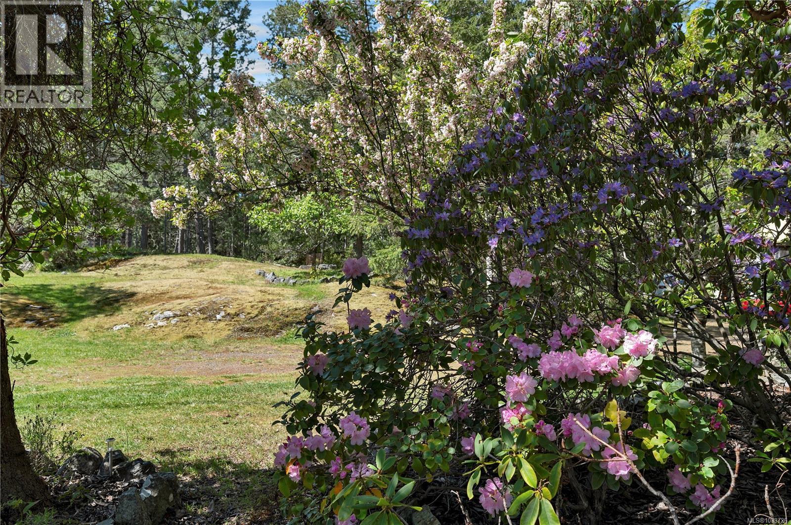 1395 Manzanita Rd, Cortes Island, British Columbia  V0P 1K0 - Photo 35 - 1033726