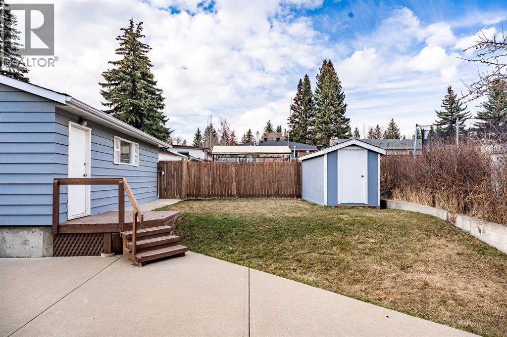 5220 Barron Drive NW, Calgary, Alberta  T2L 1T6 - Photo 41 - A2306784