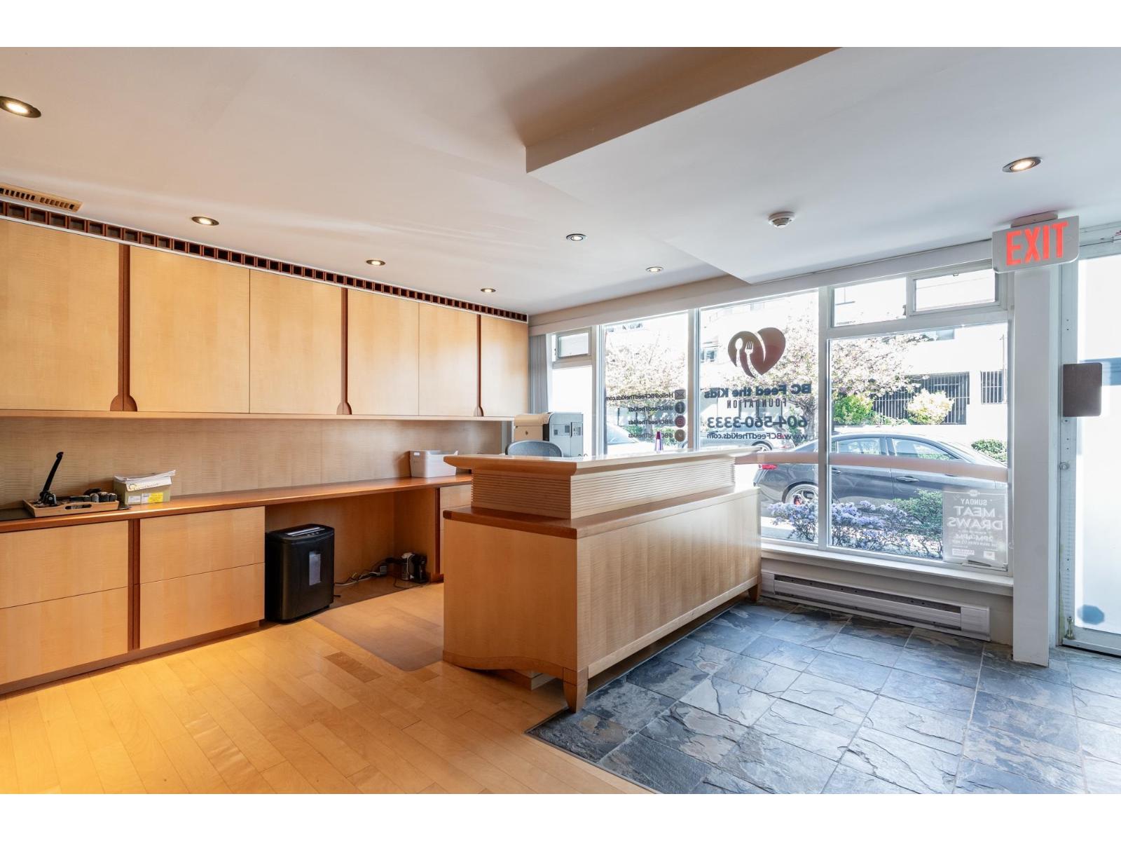 15258-15260 Thrift Avenue, White Rock, British Columbia  V4B 2L2 - Photo 12 - C8078492