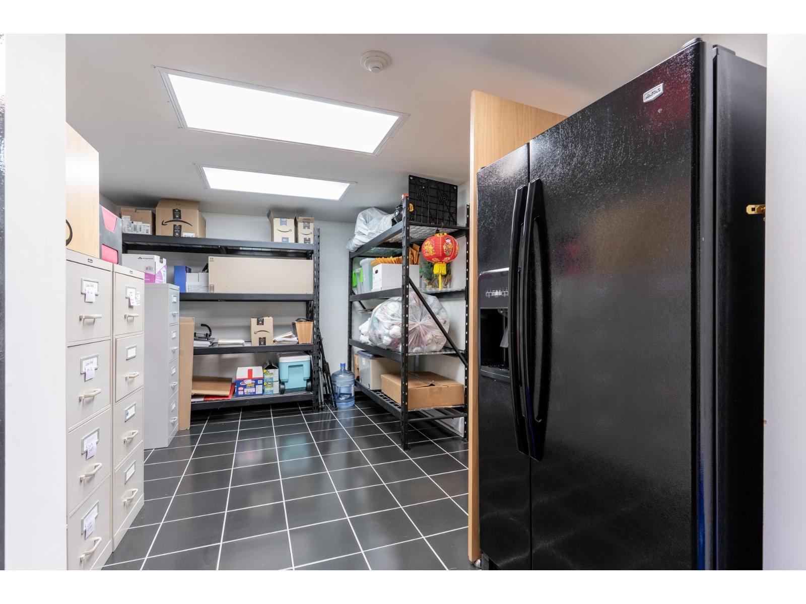 15258-15260 Thrift Avenue, White Rock, British Columbia  V4B 2L2 - Photo 23 - C8078492