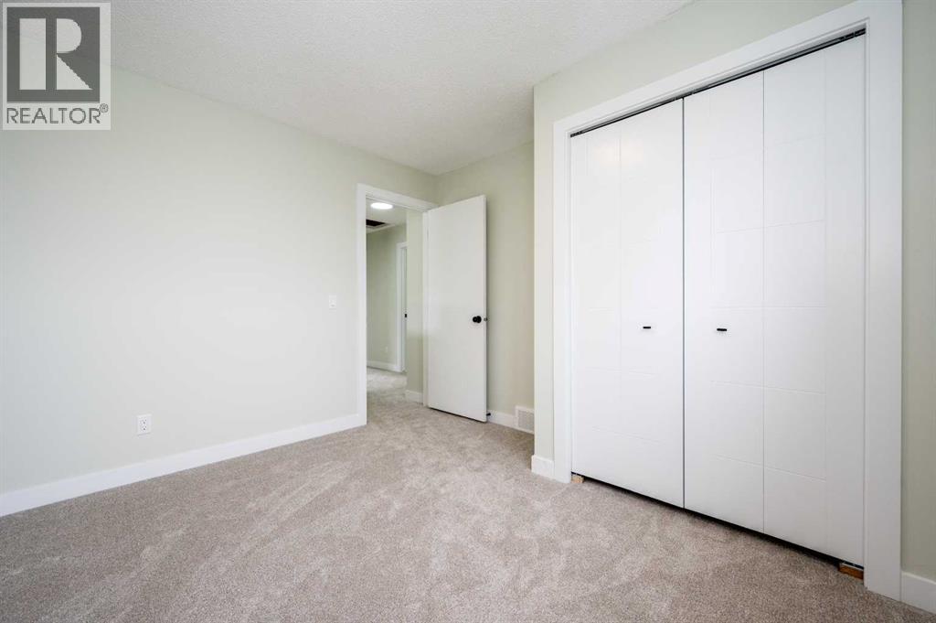 88 Applemont Close SE, Calgary, Alberta  T2A 7S3 - Photo 19 - A2307297