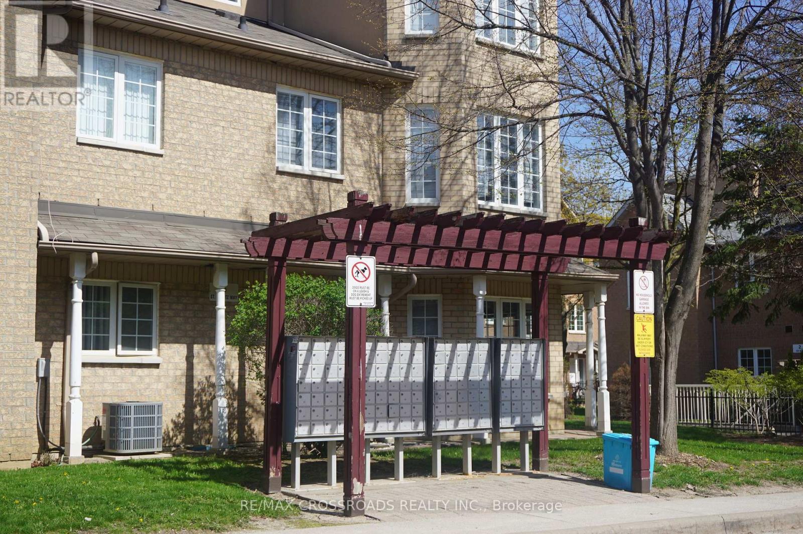 13 - 12 St Moritz Way, Markham, Ontario  L3R 4E8 - Photo 22 - N13076306