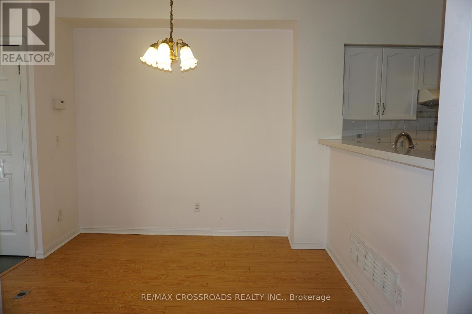 13 - 12 St Moritz Way, Markham, Ontario  L3R 4E8 - Photo 8 - N13076306