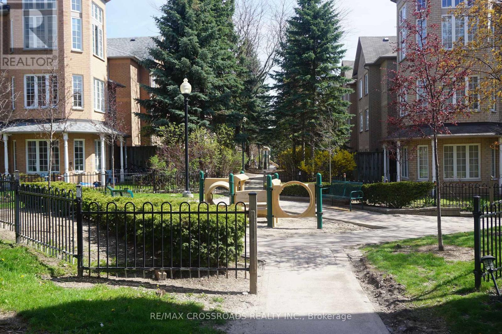 13 - 12 St Moritz Way, Markham, Ontario  L3R 4E8 - Photo 21 - N13076306