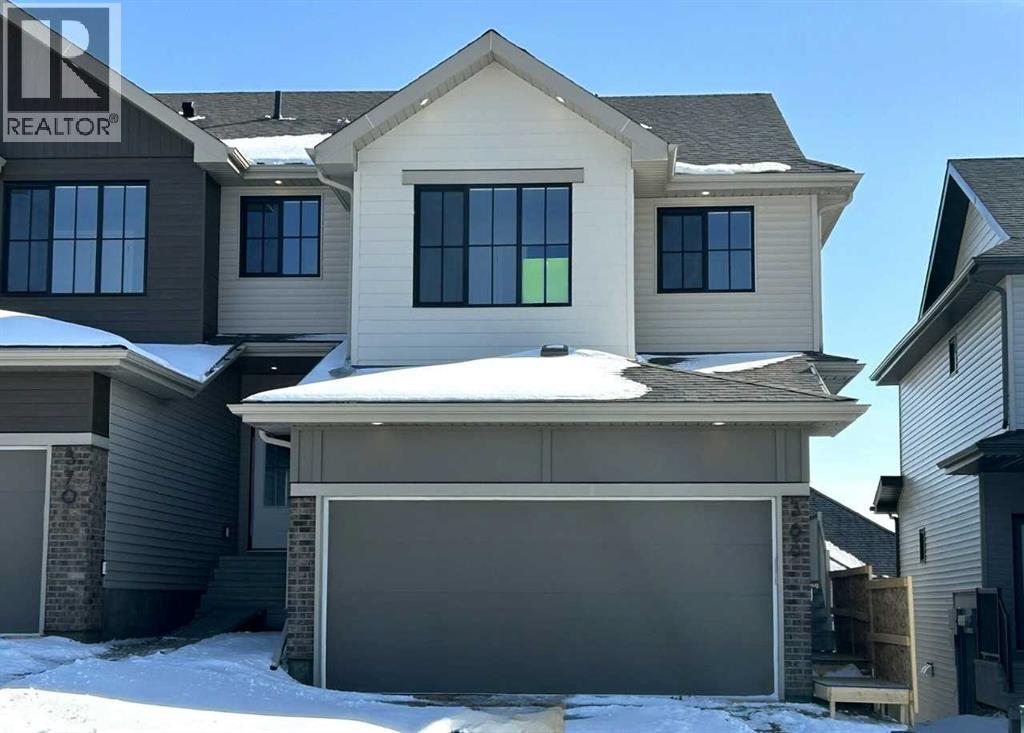 366 Heritage Boulevard, Cochrane, Alberta  T4C 3K8 - Photo 1 - A2307823