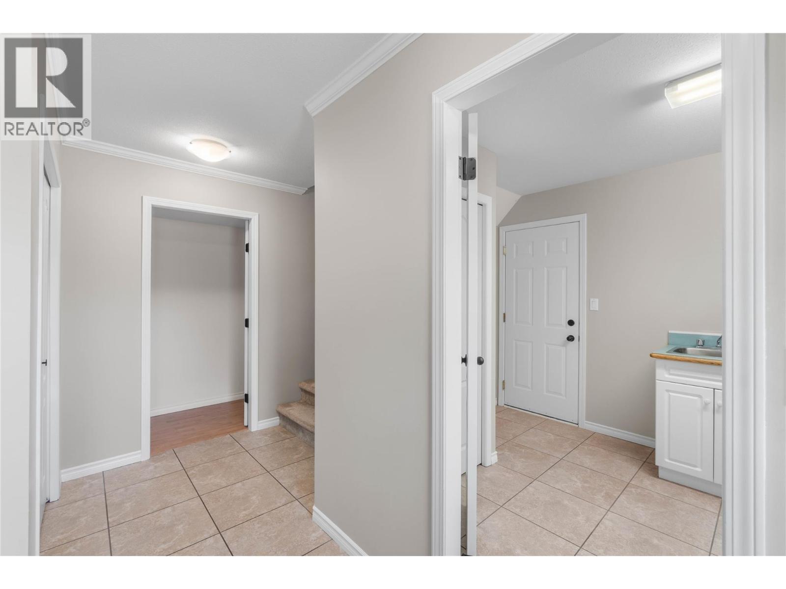 2324 Abbeyglen Way, Kamloops, British Columbia  V1S 1V6 - Photo 30 - 10385533