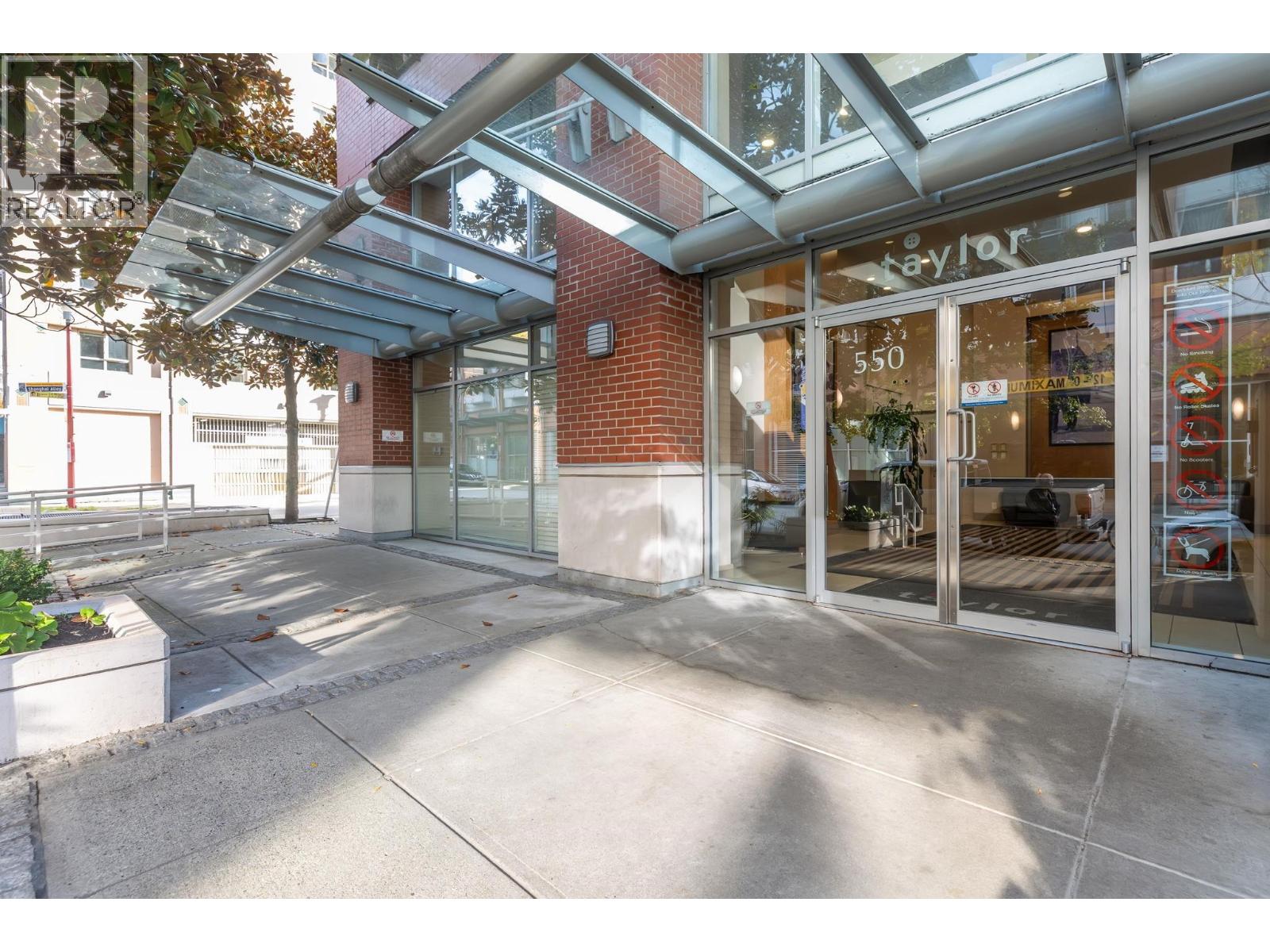 2201 550 Taylor Street, Vancouver, British Columbia  V6B 1R1 - Photo 2 - R3118939