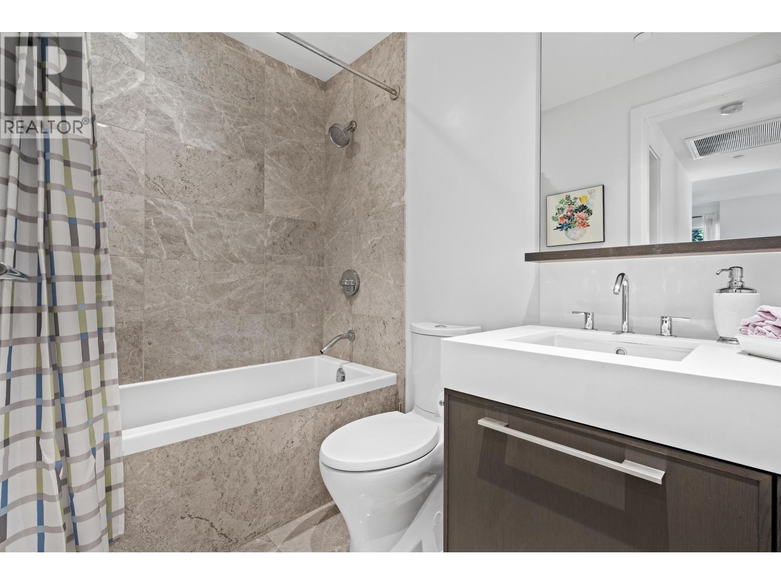 103 1055 Ridgewood Drive, North Vancouver, British Columbia  V7R 0A6 - Photo 13 - R3118950
