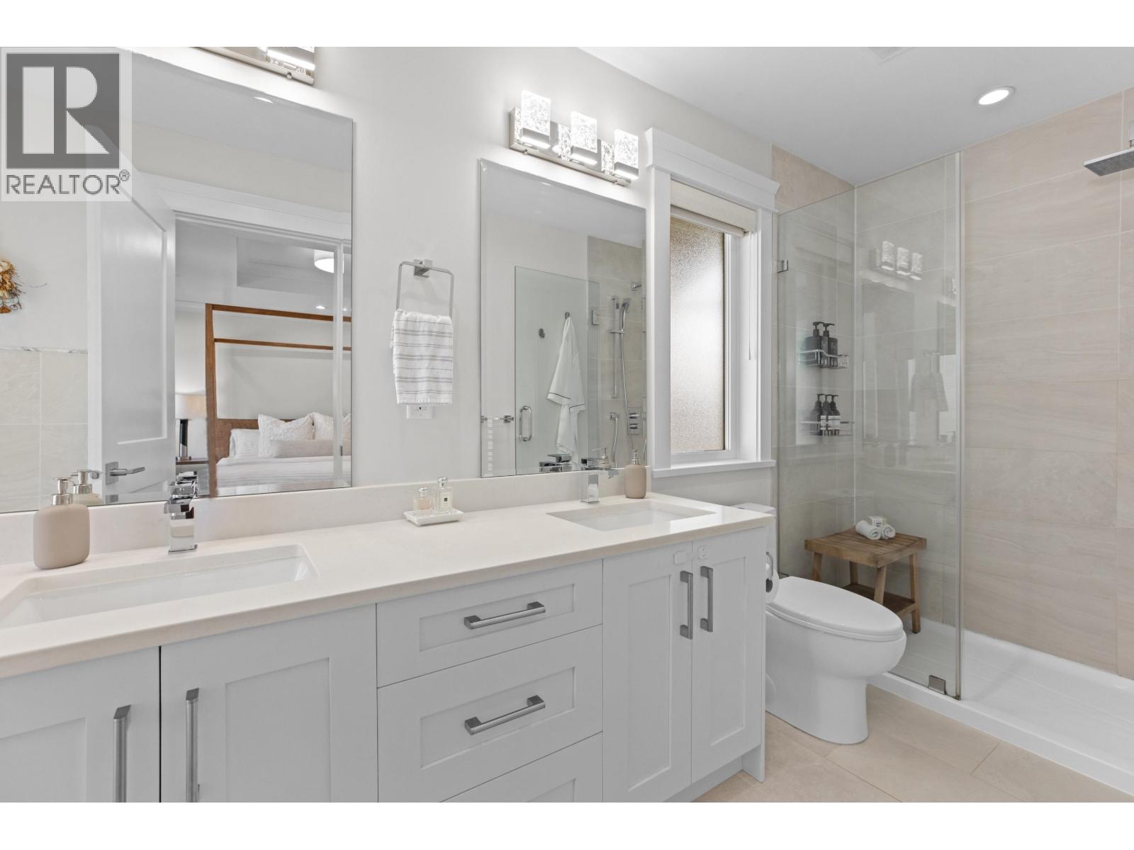 215 E 22nd Street, North Vancouver, British Columbia  V7L 3C5 - Photo 15 - R3118955