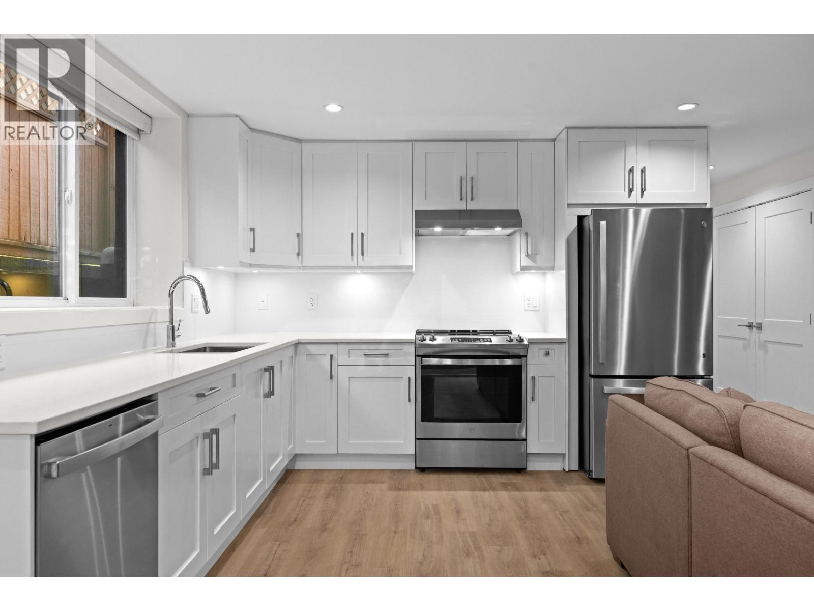 215 E 22nd Street, North Vancouver, British Columbia  V7L 3C5 - Photo 22 - R3118955