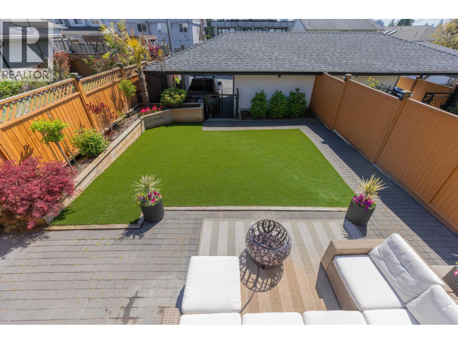 215 E 22nd Street, North Vancouver, British Columbia  V7L 3C5 - Photo 28 - R3118955