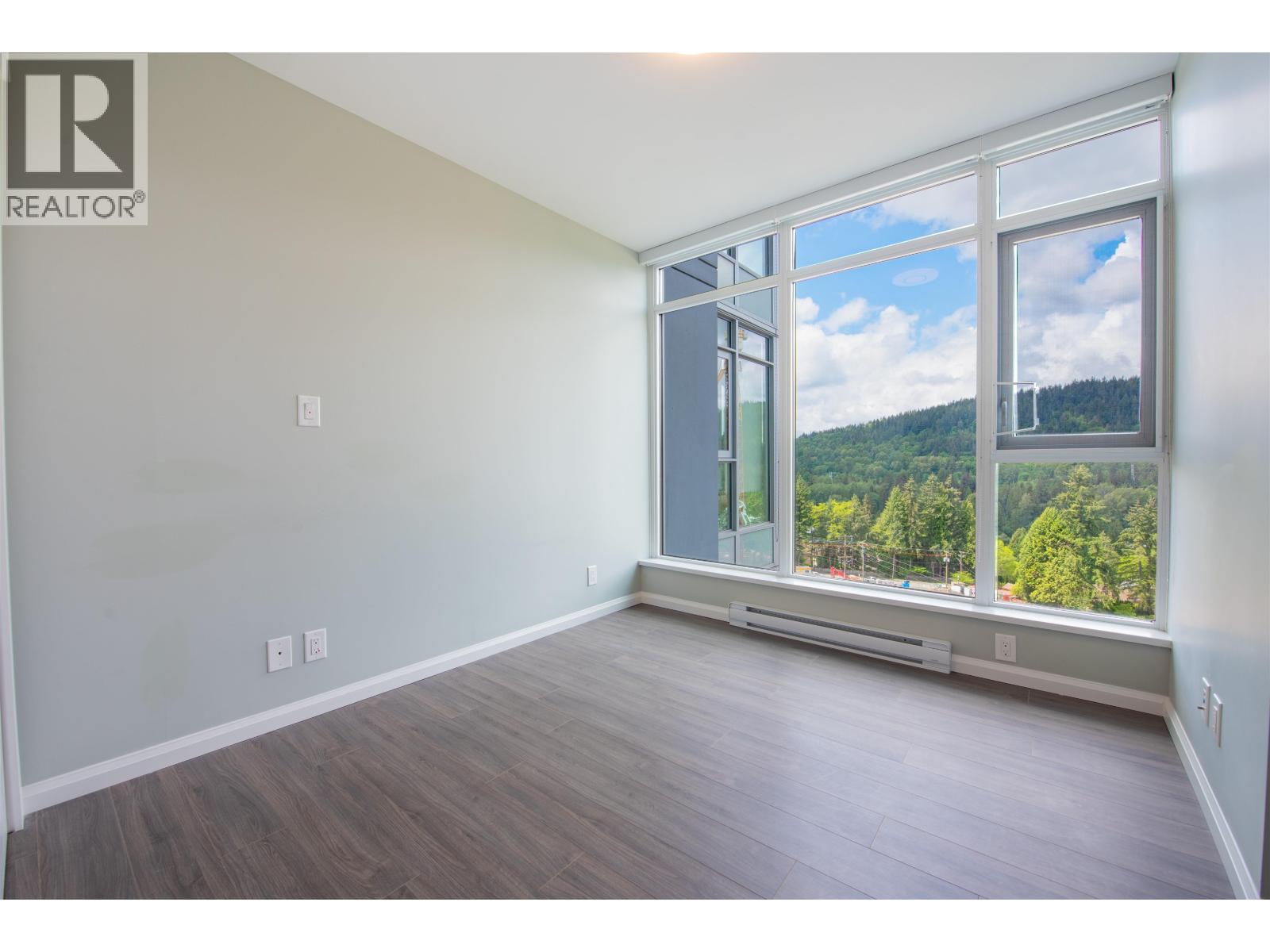 1105 520 Como Lake Avenue, Coquitlam, British Columbia  V3J 0E8 - Photo 7 - R3118956
