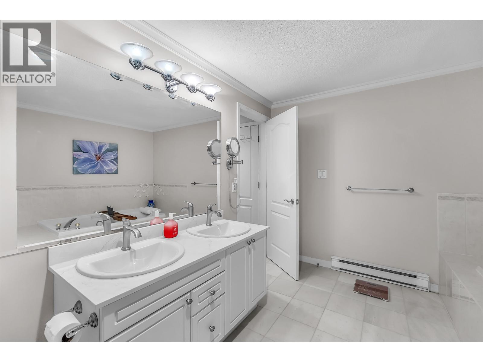 207 1500 Ostler Court, North Vancouver, British Columbia  V7G 2S2 - Photo 21 - R3118958