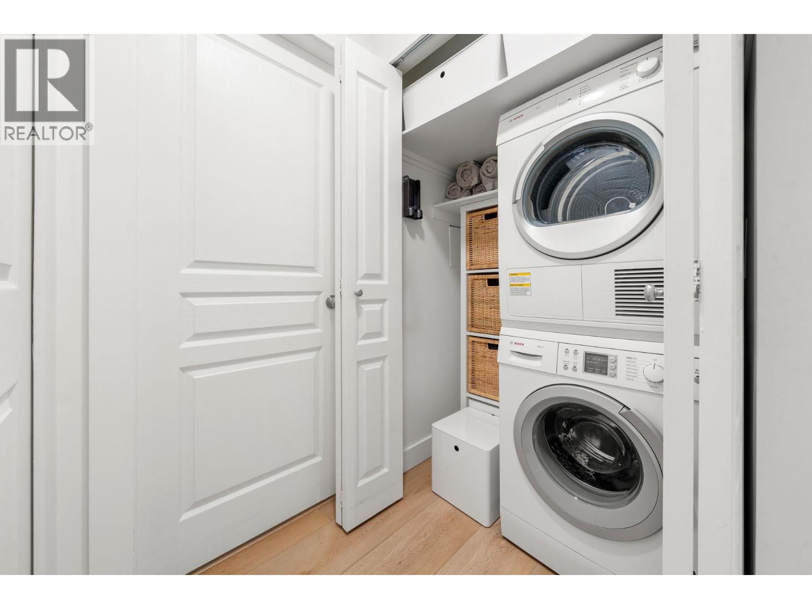 301 333 E 1st Street, North Vancouver, British Columbia  V7L 4W9 - Photo 26 - R3119005