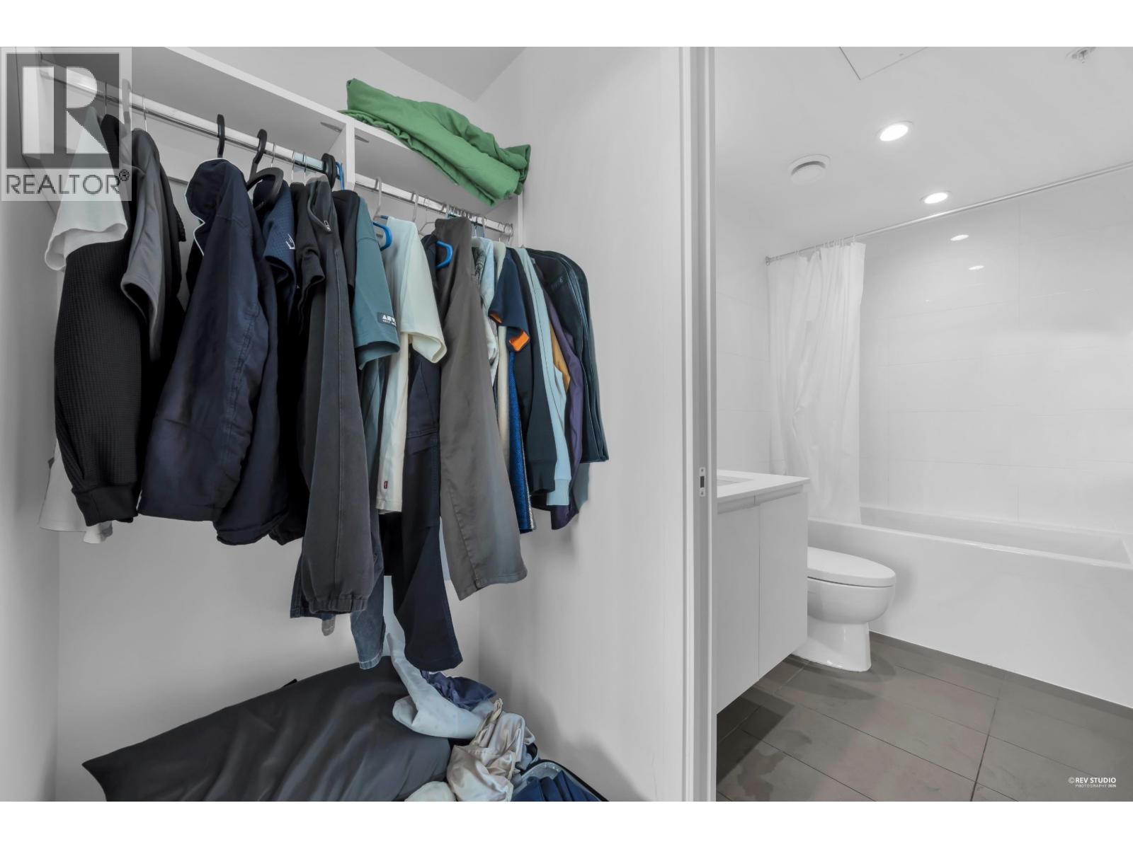 3302 3809 Evergreen Place, Burnaby, British Columbia  V3J 0M1 - Photo 11 - R3119048