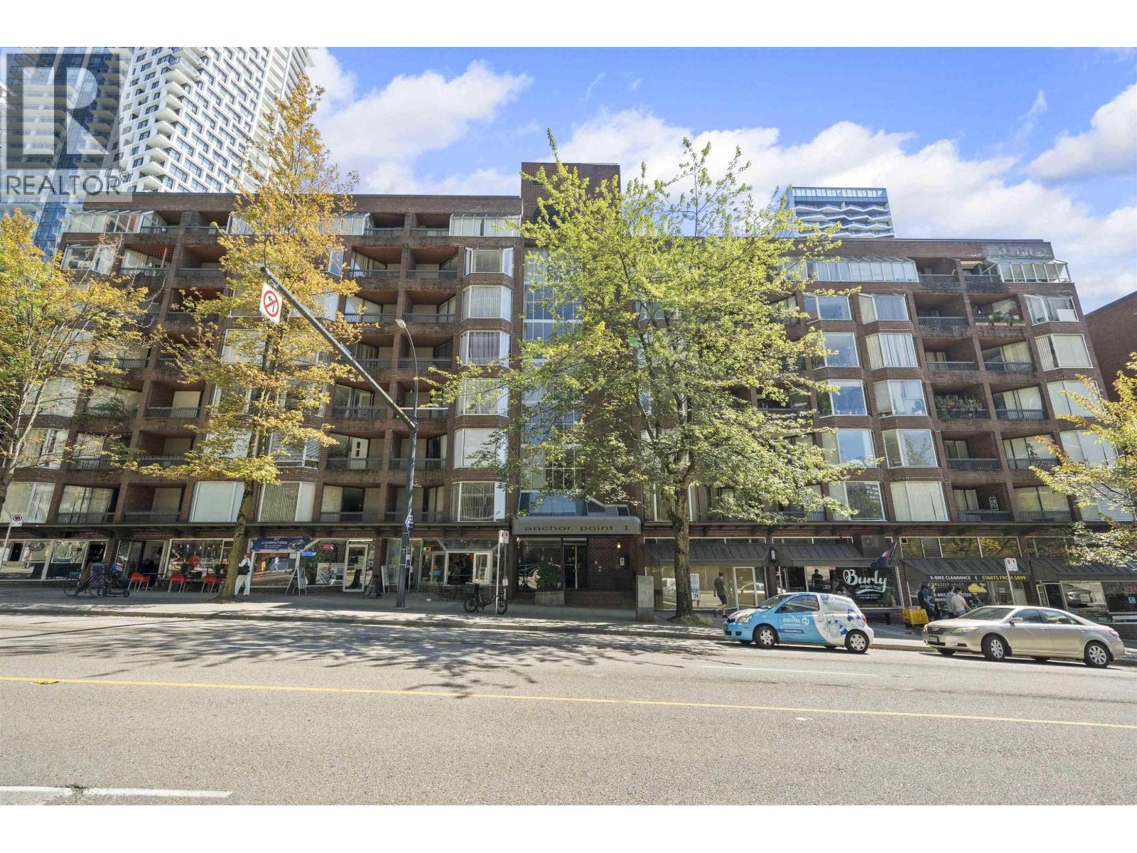 313 1330 Burrard Street, Vancouver, British Columbia  V6Z 2B8 - Photo 19 - R3119100
