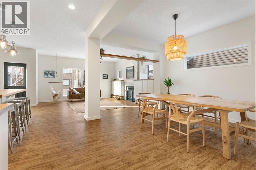 196 Jumping Pound Terrace, Cochrane, Alberta  T4C 0K5 - Photo 4 - A2281869