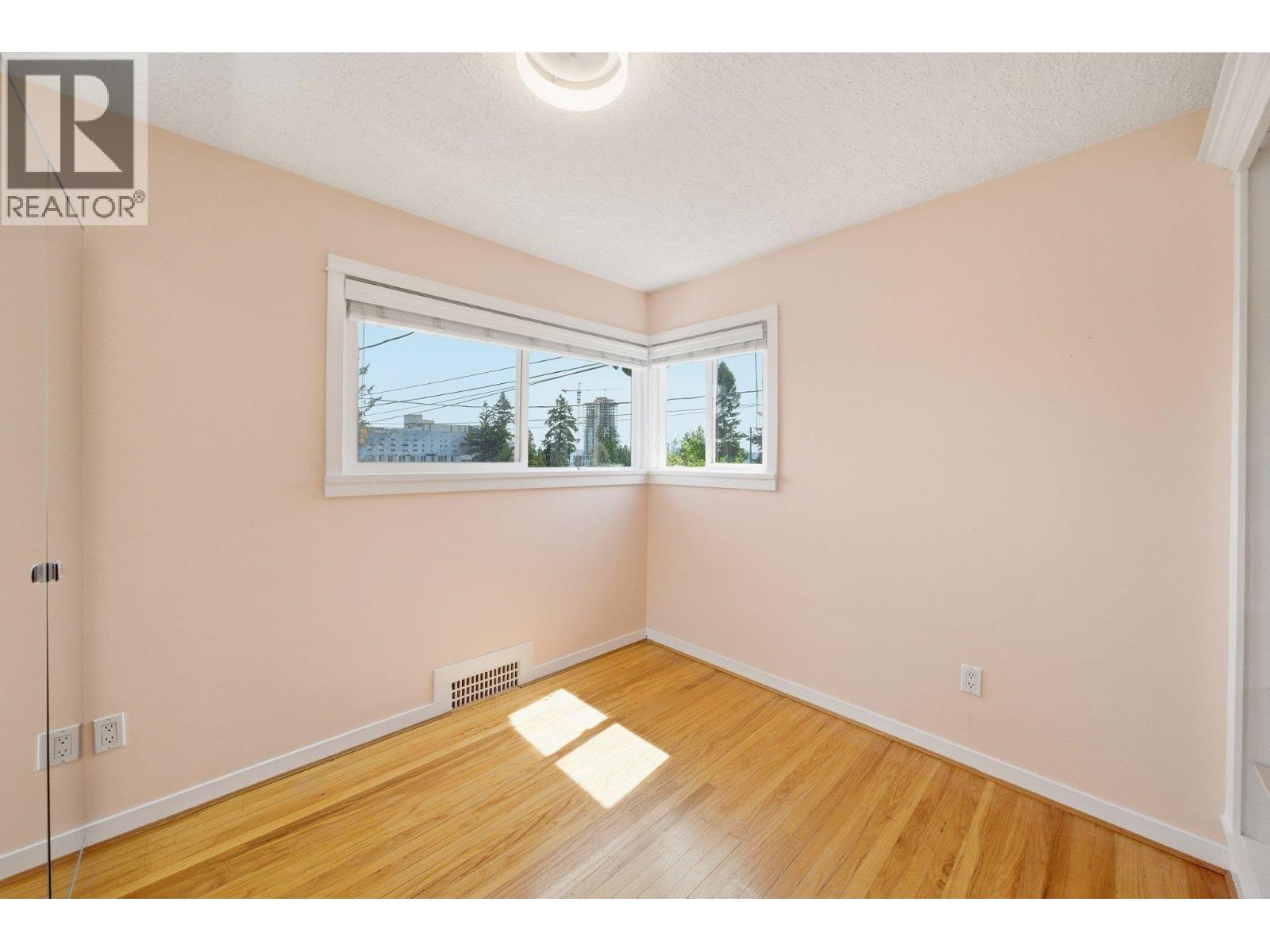 412 Blair Avenue, New Westminster, British Columbia  V3L 4A3 - Photo 20 - R3118957