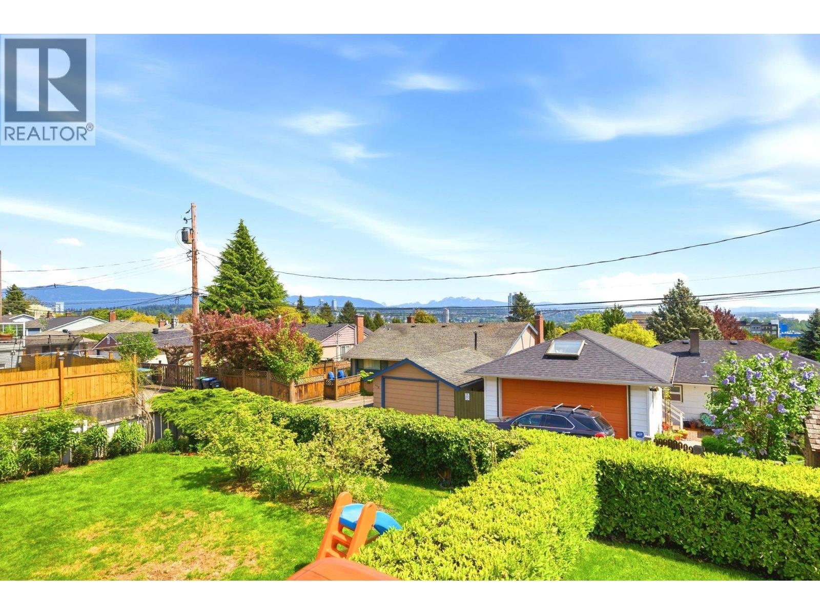 412 Blair Avenue, New Westminster, British Columbia  V3L 4A3 - Photo 37 - R3118957
