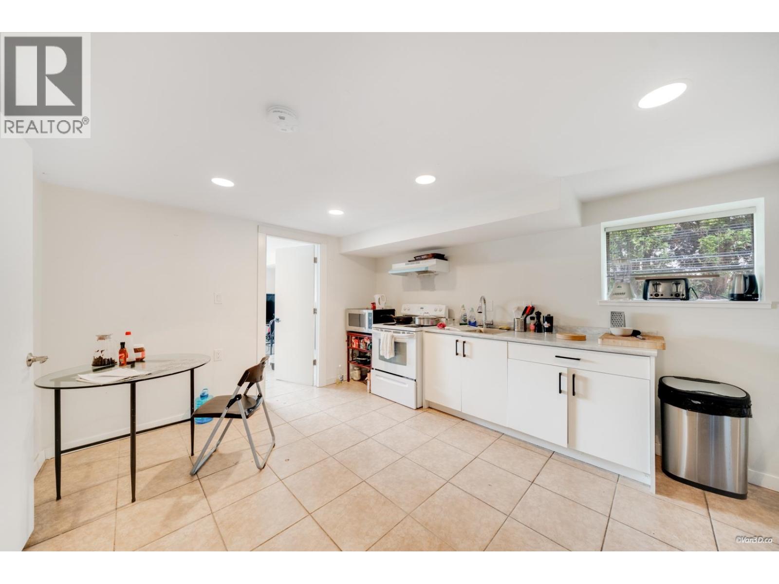 5702 Lancaster Street, Vancouver, British Columbia  V5R 4A7 - Photo 18 - R3119008