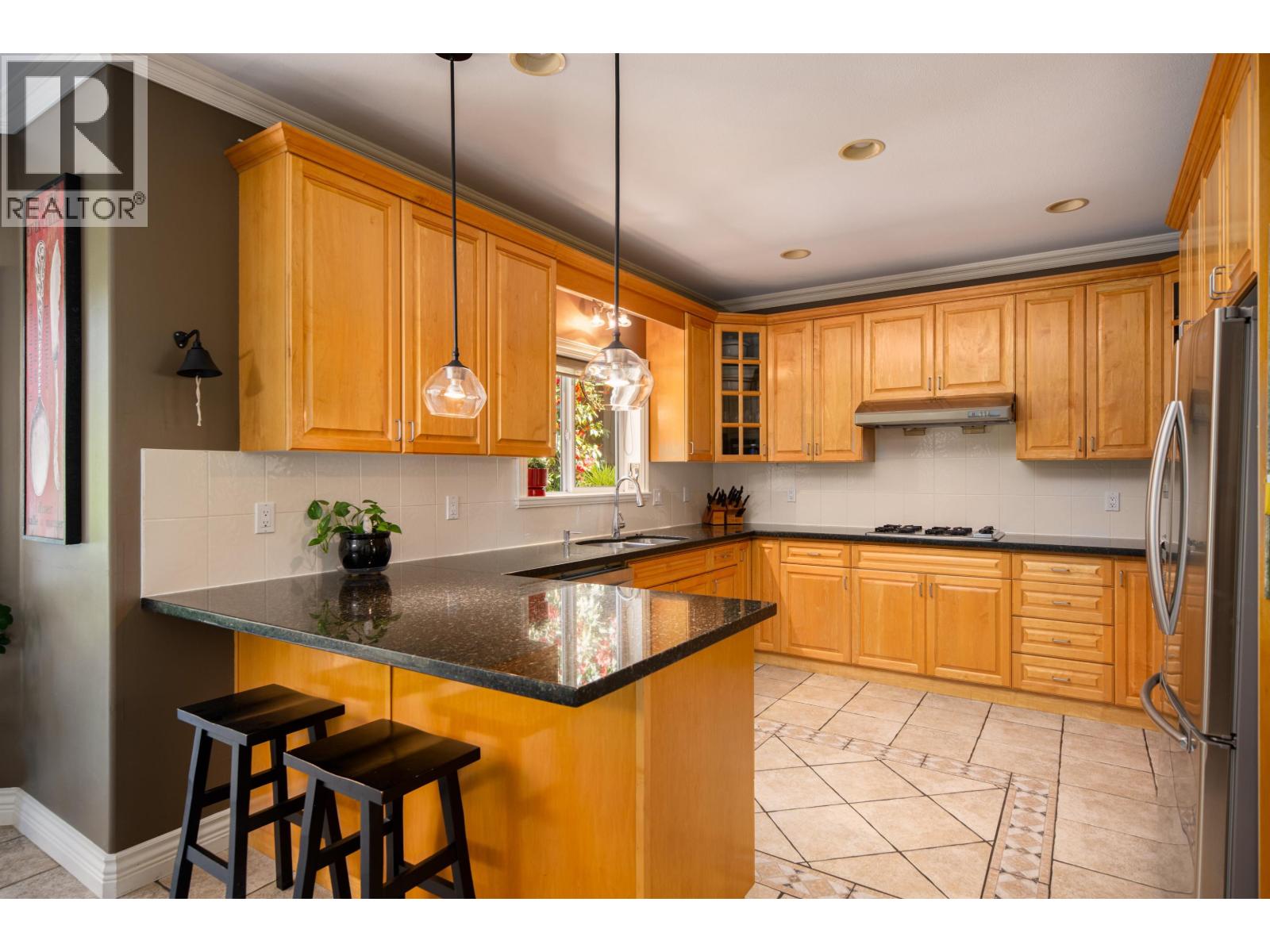 228 W Kings Road, North Vancouver, British Columbia  V7N 2L9 - Photo 13 - R3119079