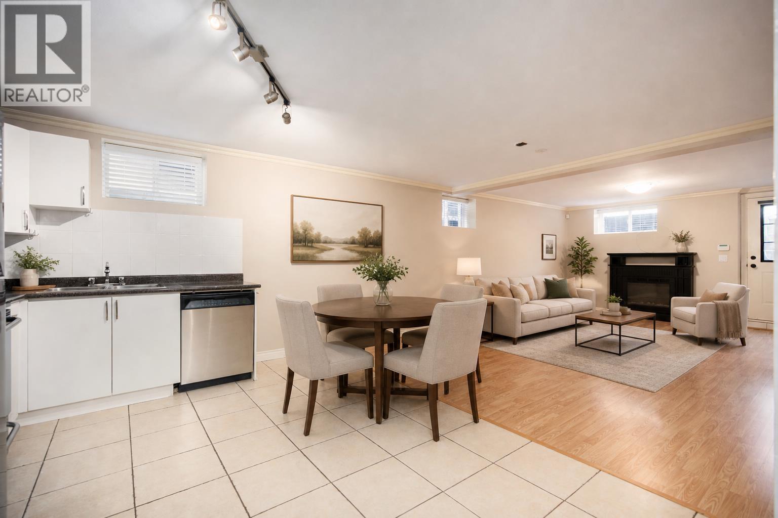 228 W Kings Road, North Vancouver, British Columbia  V7N 2L9 - Photo 31 - R3119079