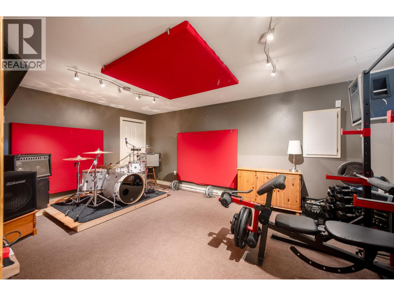 228 W Kings Road, North Vancouver, British Columbia  V7N 2L9 - Photo 36 - R3119079