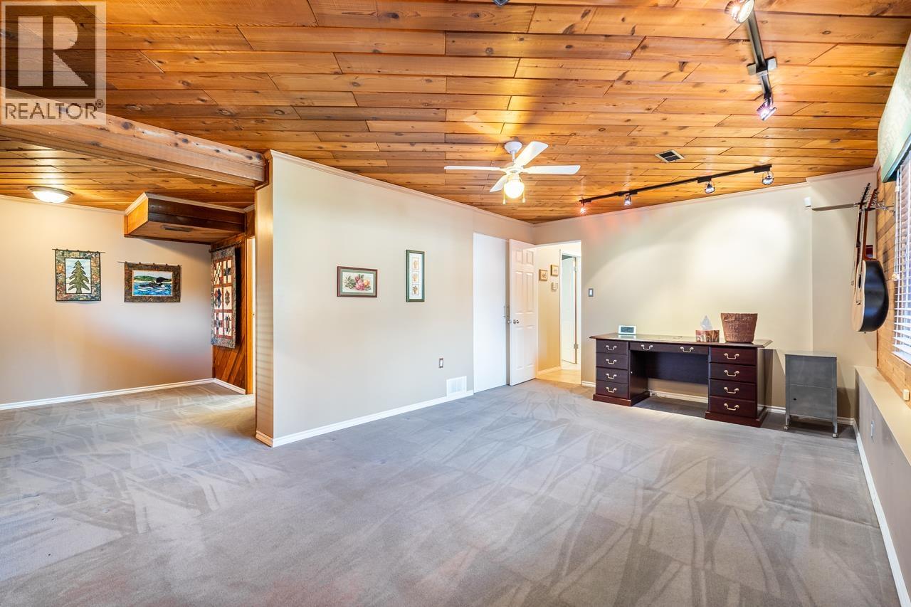 908 Stanton Avenue, Coquitlam, British Columbia  V3J 4V2 - Photo 27 - R3119083