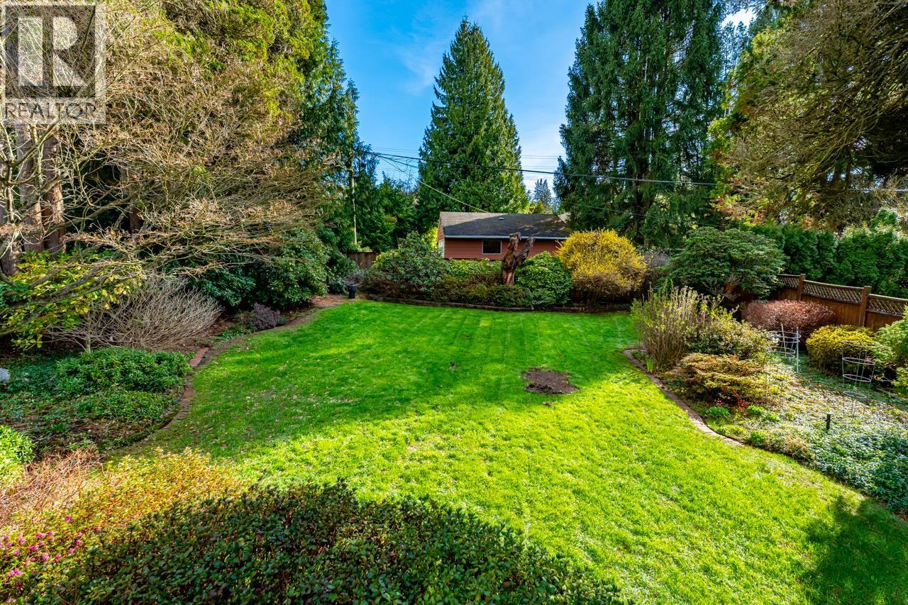 908 Stanton Avenue, Coquitlam, British Columbia  V3J 4V2 - Photo 39 - R3119083