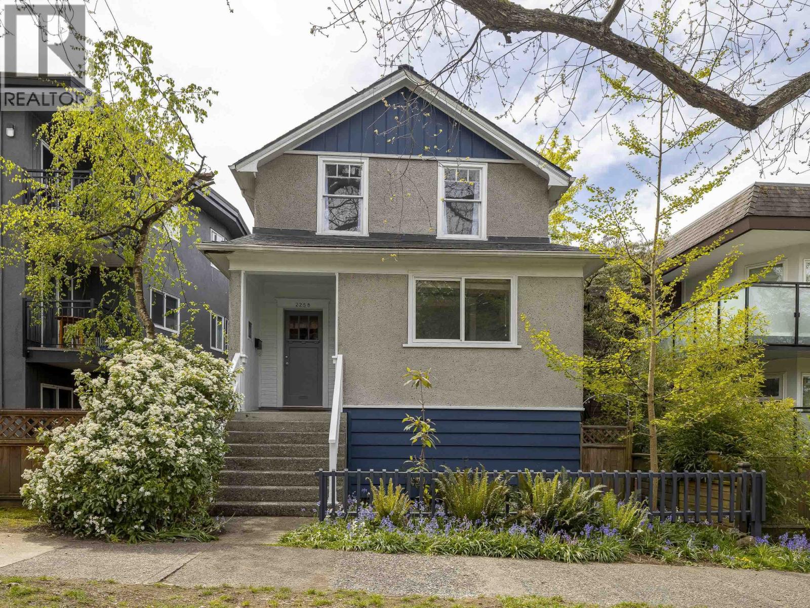 2258 OXFORD STREET, Vancouver, British Columbia