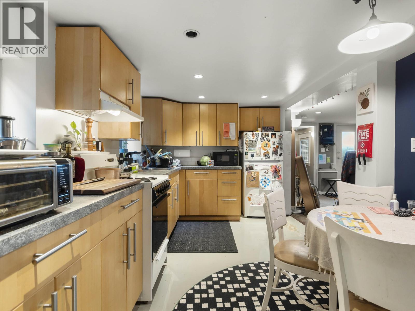 2258 Oxford Street, Vancouver, British Columbia  V5L 1G1 - Photo 28 - R3119121