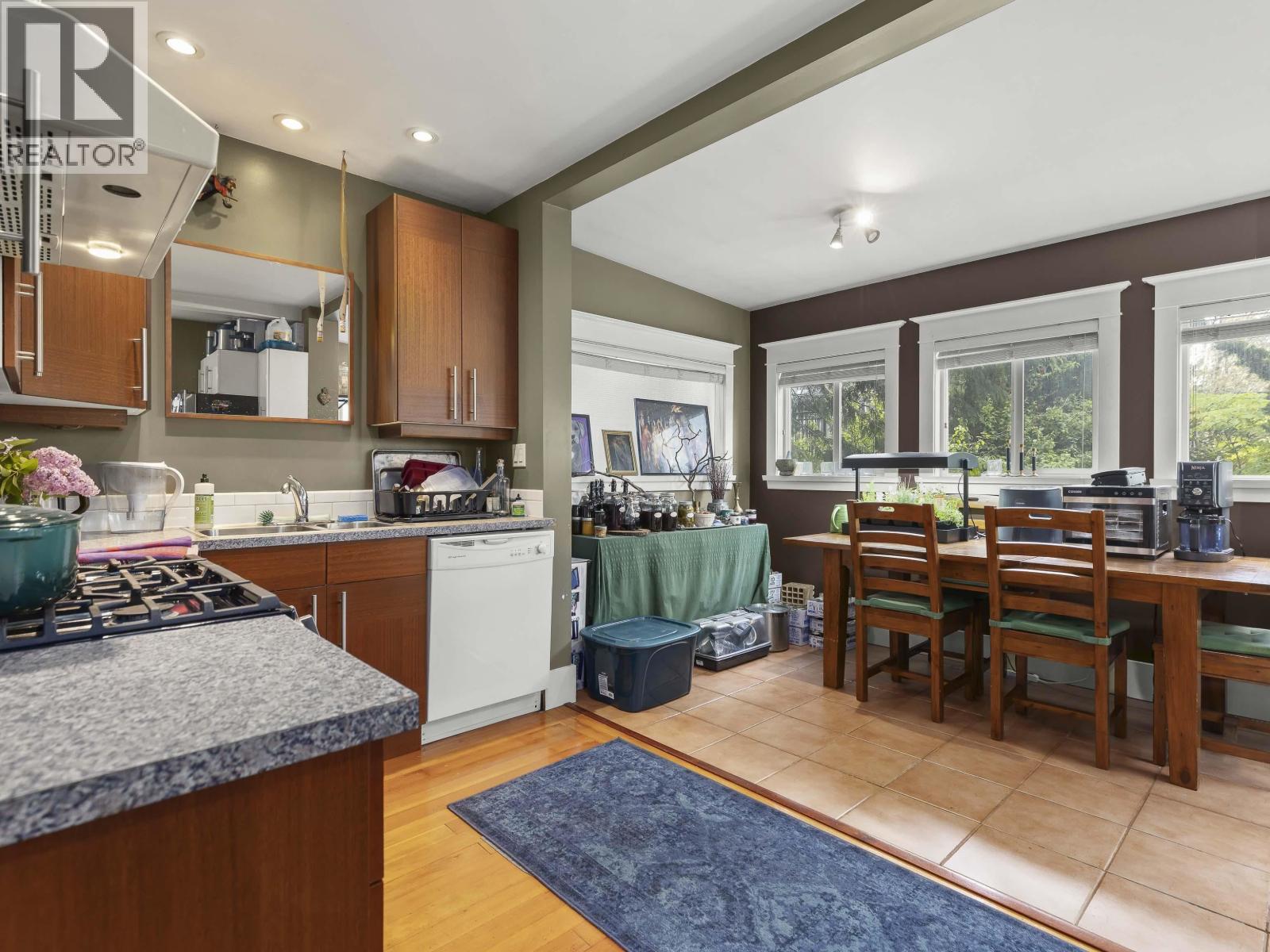 2258 Oxford Street, Vancouver, British Columbia  V5L 1G1 - Photo 6 - R3119121