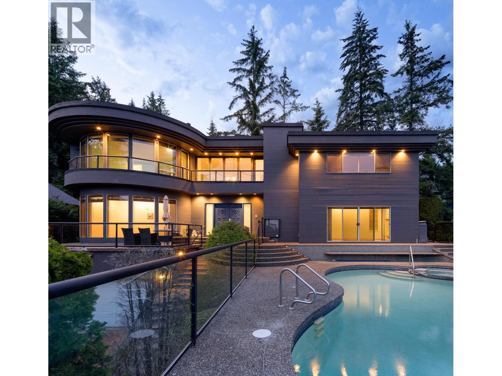 4779 Woodley Drive, West Vancouver, British Columbia  V7S 3A6 - Photo 2 - R3119136