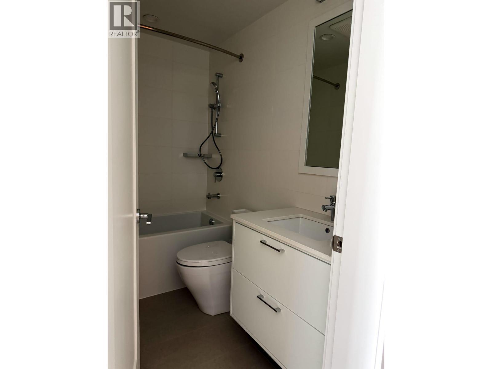 2381 N Beta Avenue, Vancouver, British Columbia  V5C 5N1 - Photo 8 - R3118978