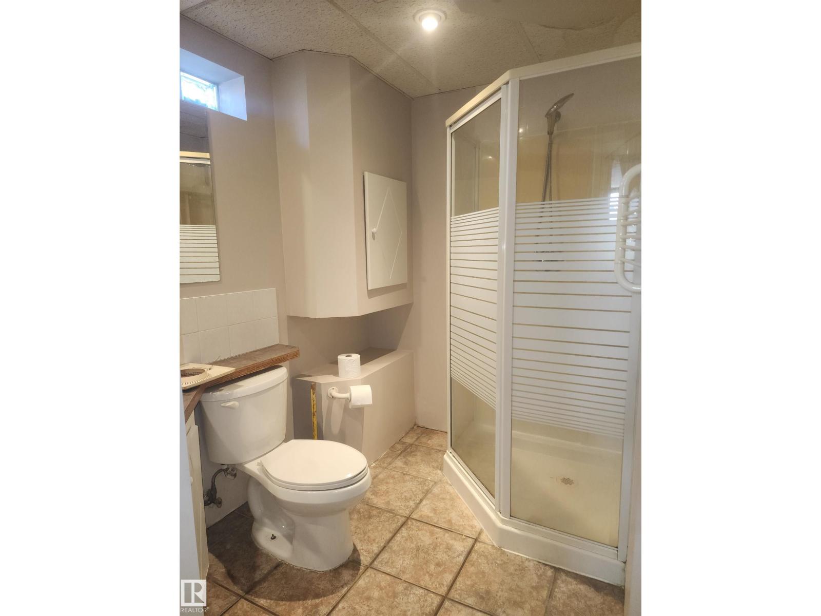 12415 129 St NW, Edmonton, Alberta  T5L 1H5 - Photo 23 - E4485479