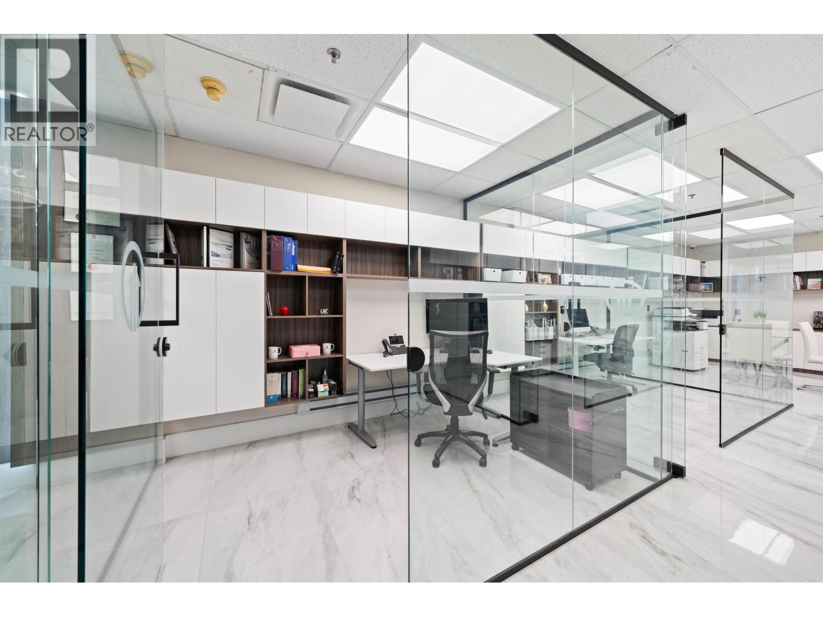 104 E 3rd Street, North Vancouver, British Columbia  V7L 1E6 - Photo 6 - C8078482