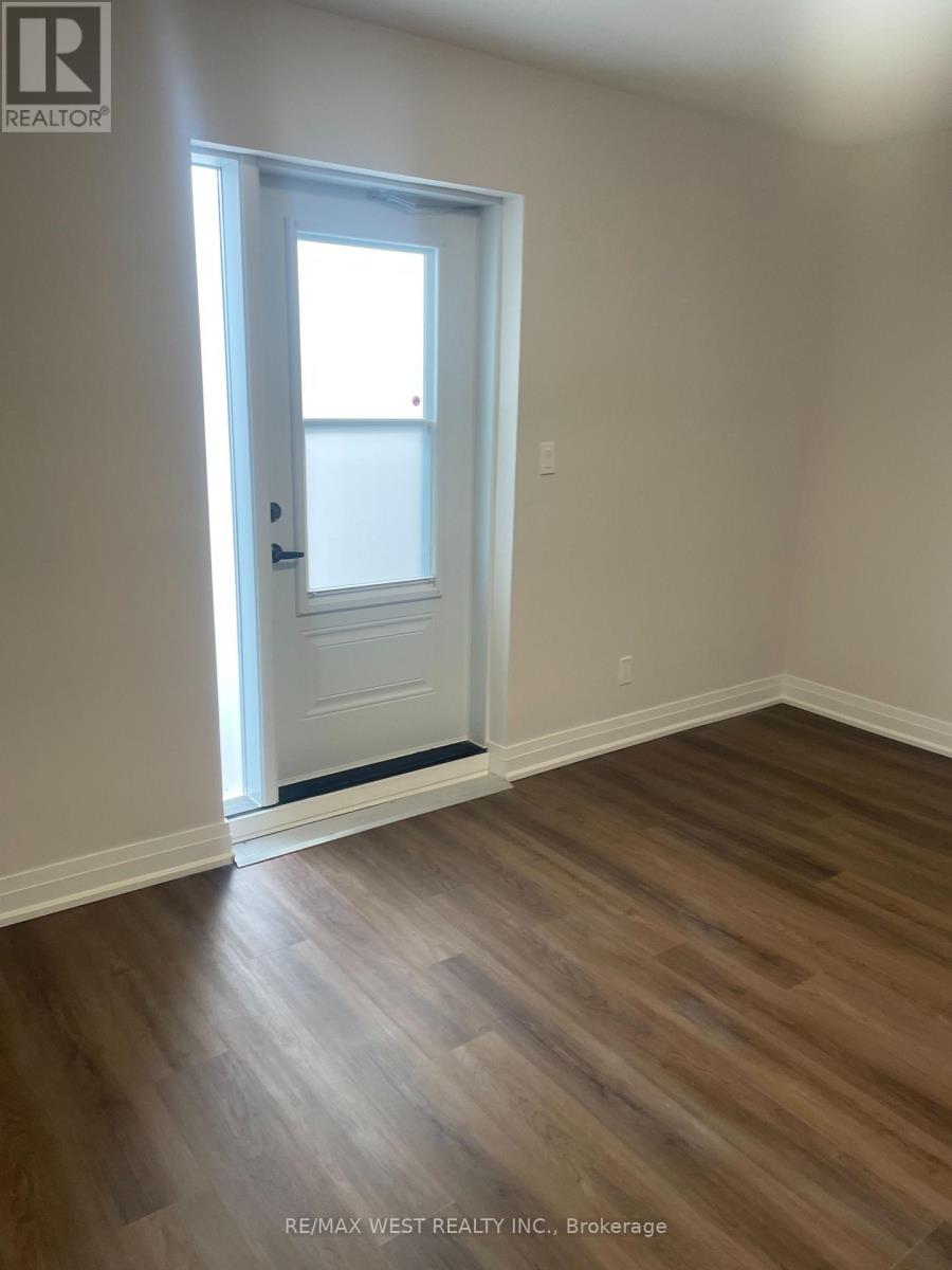 Second Floor - 57 Nassau Street, Toronto, Ontario  M5T 1M3 - Photo 14 - C13081282