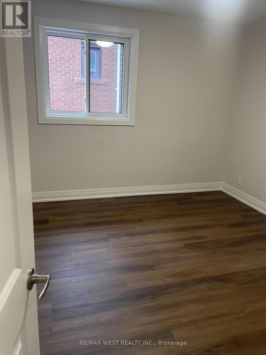 Second Floor - 57 Nassau Street, Toronto, Ontario  M5T 1M3 - Photo 3 - C13081282