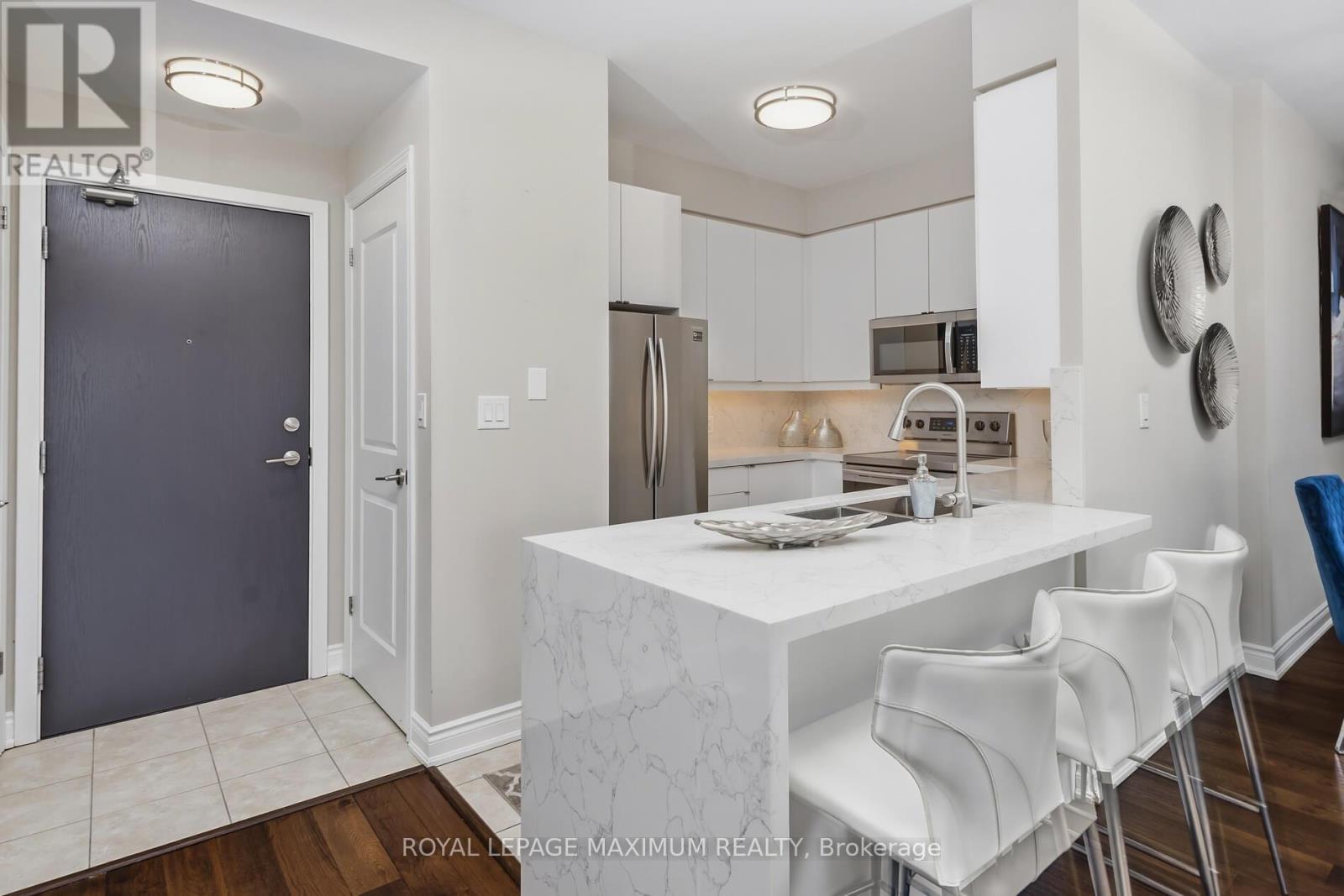 444 - 281 Woodbridge Avenue, Vaughan, Ontario  L4L 0C6 - Photo 5 - N13081236