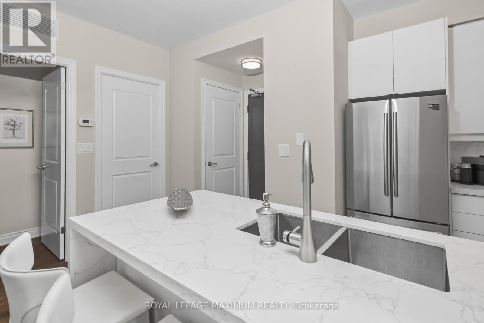 444 - 281 Woodbridge Avenue, Vaughan, Ontario  L4L 0C6 - Photo 8 - N13081236