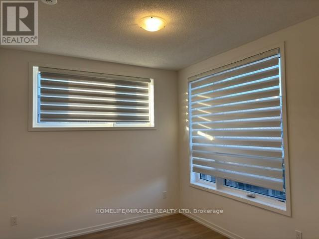 26 - 17 Lytham Green Circle, Newmarket, Ontario  L3Y 0H4 - Photo 36 - N13081264