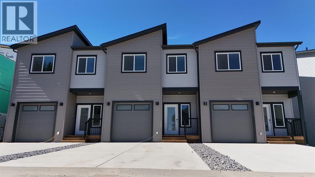 326b Boutin Avenue, Hinton, Alberta  T7V 0B4 - Photo 1 - A2207113