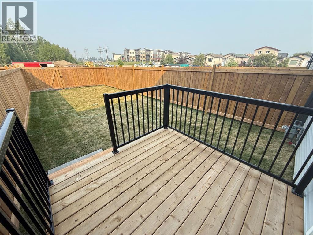 326b Boutin Avenue, Hinton, Alberta  T7V 0B4 - Photo 22 - A2207113