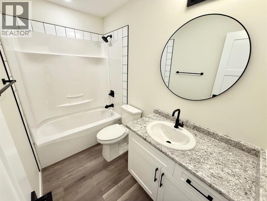 326b Boutin Avenue, Hinton, Alberta  T7V 0B4 - Photo 21 - A2207113