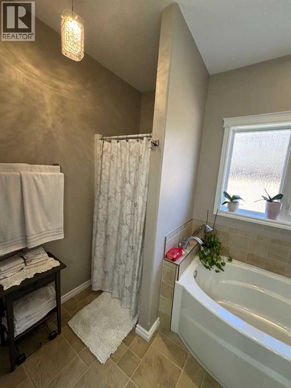 11111 99 Street, Peace River, Alberta  T8S 1L7 - Photo 21 - A2291880